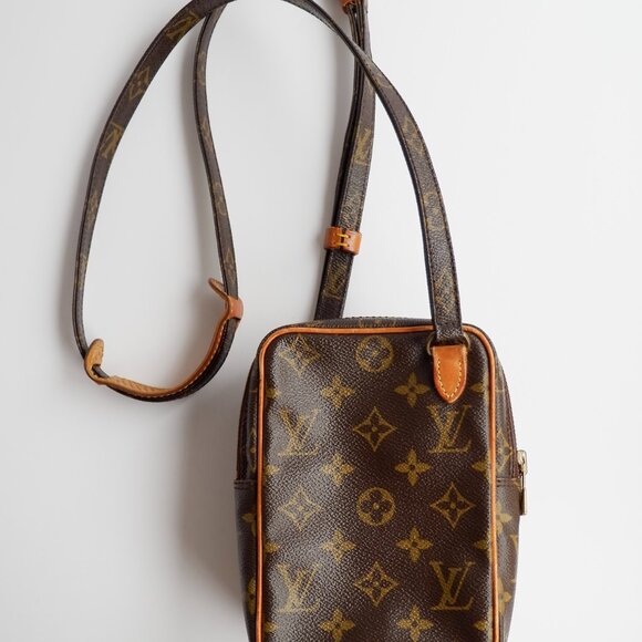Authentic Preowned Vintage Louis Vuitton Monogram Mini Amazone Crossbody Bag - Picture 12 of 16